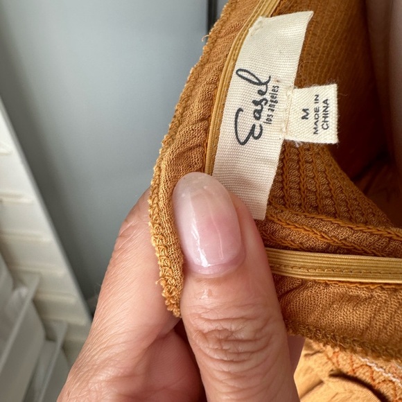 Easel Brown Strapless Pleated Sundress - Picture 6 of 6